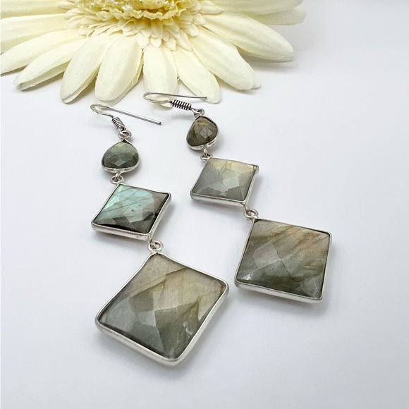 LABRADORITE EARRINGS - Picture 9 of 9